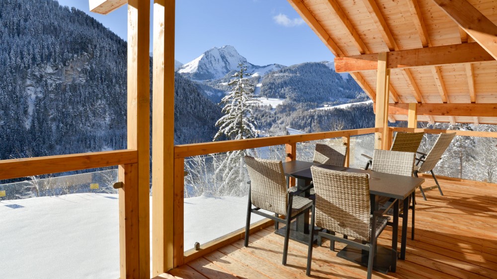 Genieten in Portes du Soleil vanaf het balkon met uitzicht.